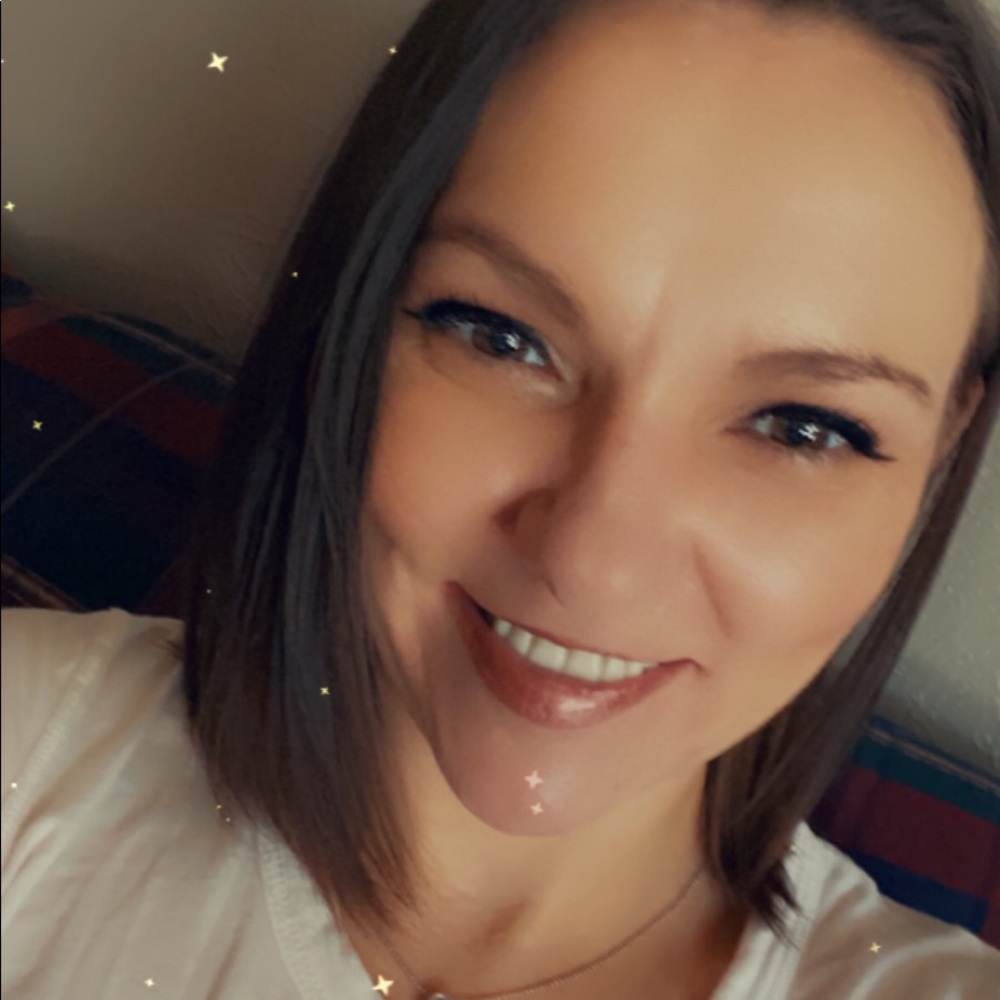 Meet your Posher, Tiana